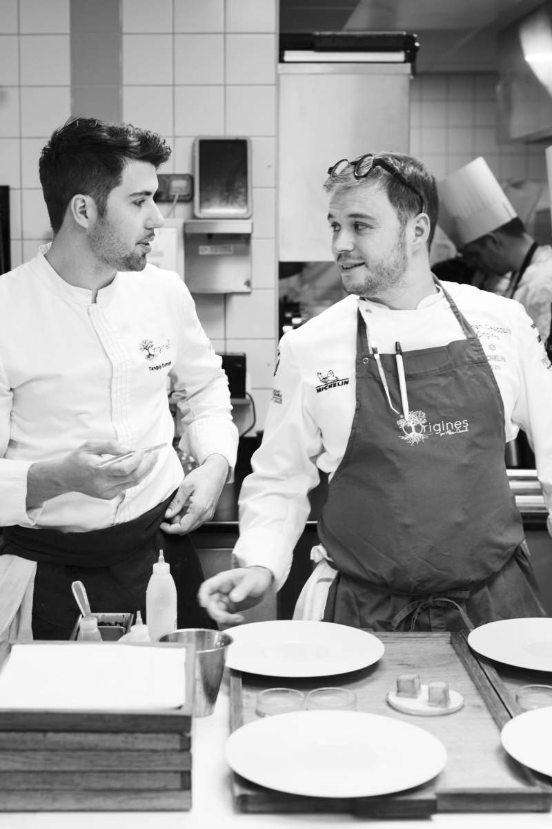 Origines® - Hotel Restaurant - Michelin - Auvergne Issoire - Vue panoramique - Adrien DESOUCLS - Equipe